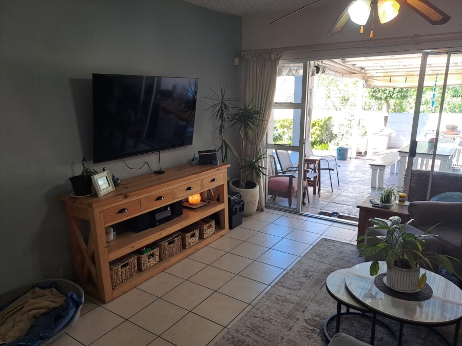 3 Bedroom Property for Sale in Beacon Bay Eastern Cape